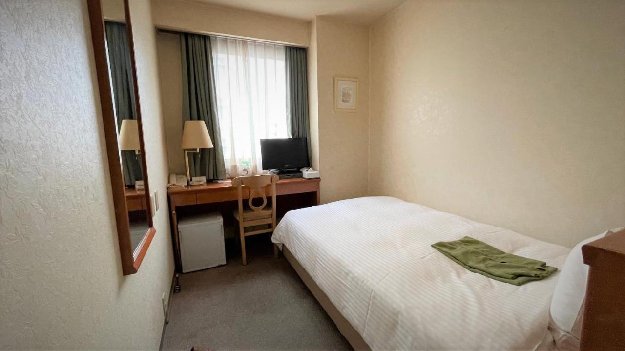 Ueno Terminal Hotel Tokyo Bagian luar foto