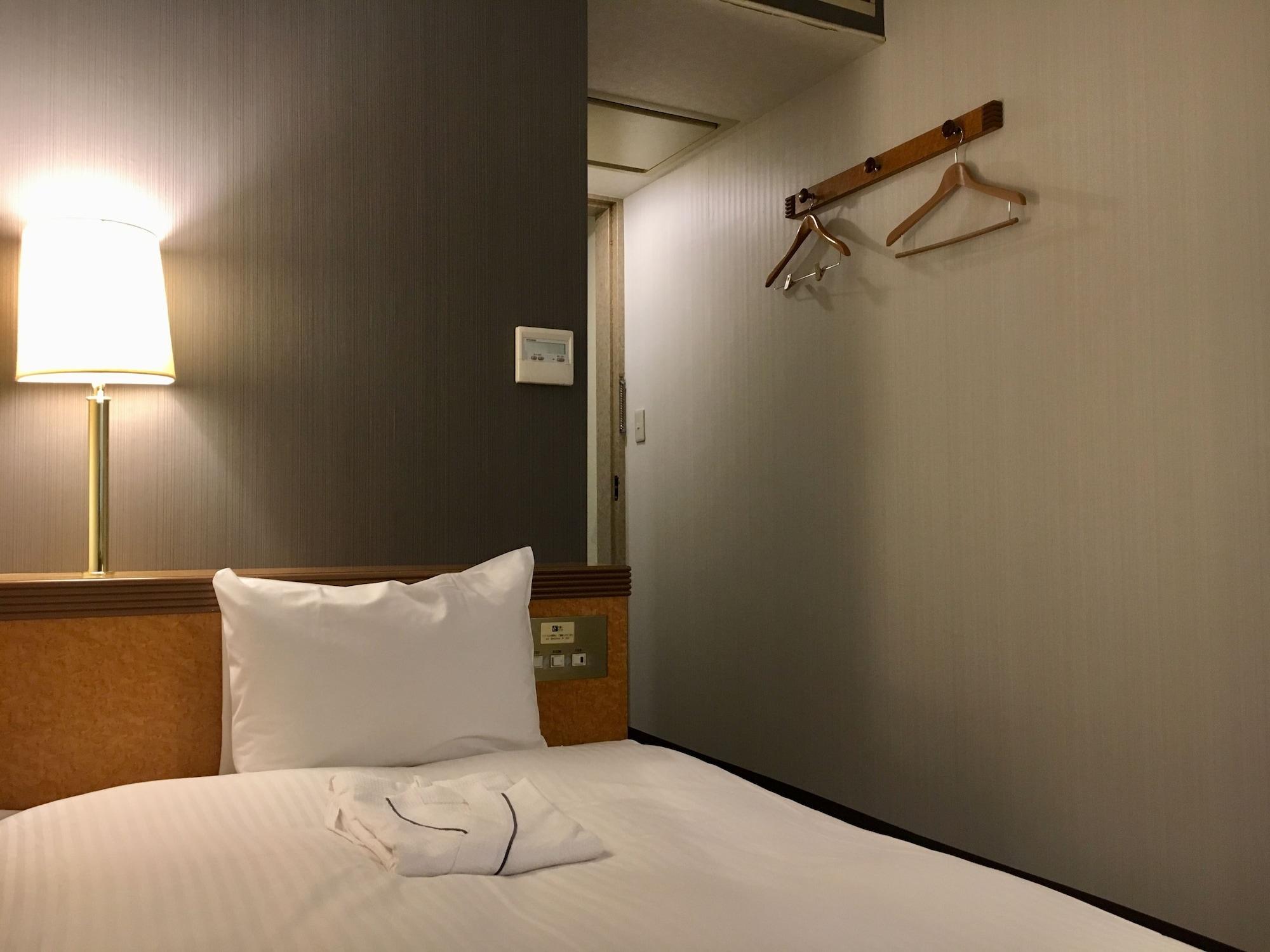 Ueno Terminal Hotel Tokyo Bagian luar foto