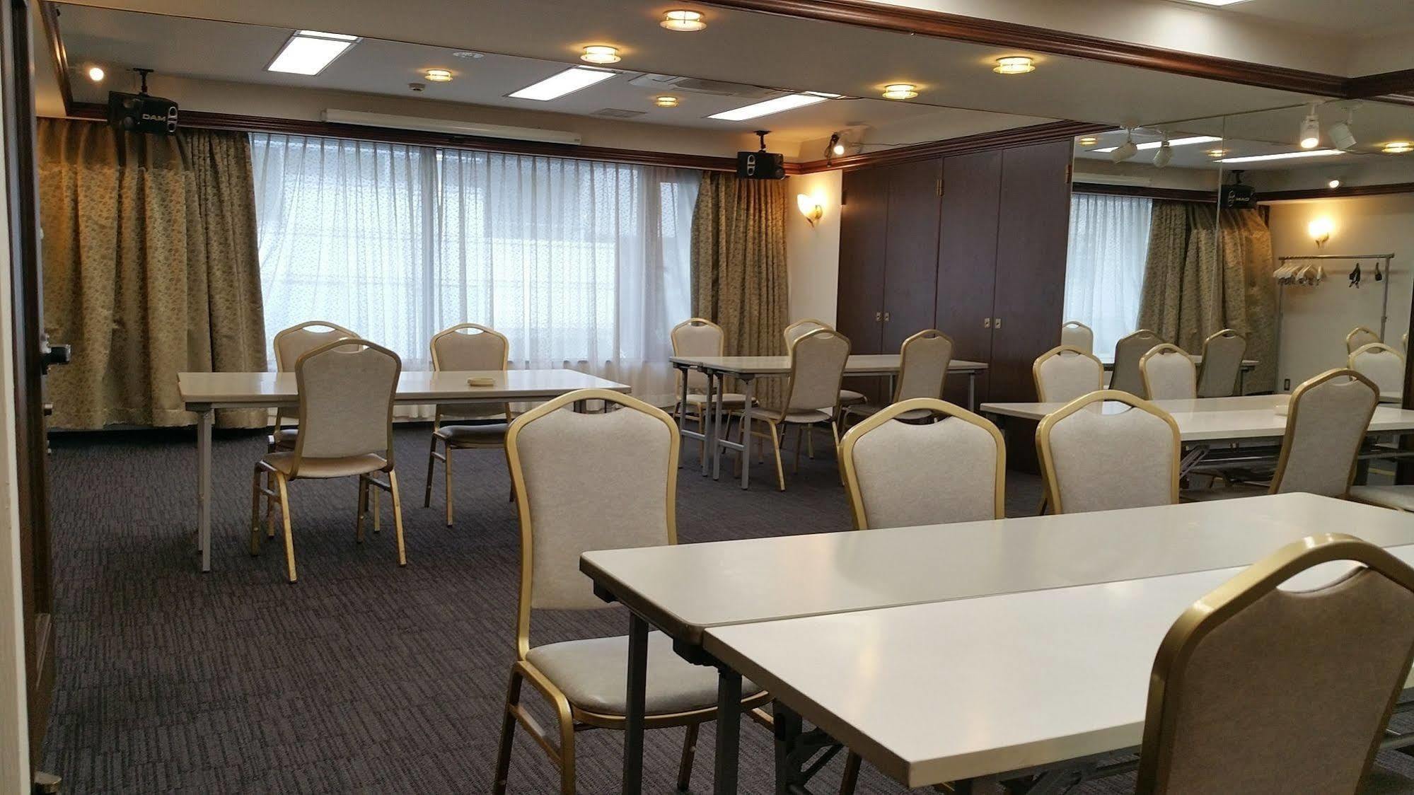 Ueno Terminal Hotel Tokyo Bagian luar foto